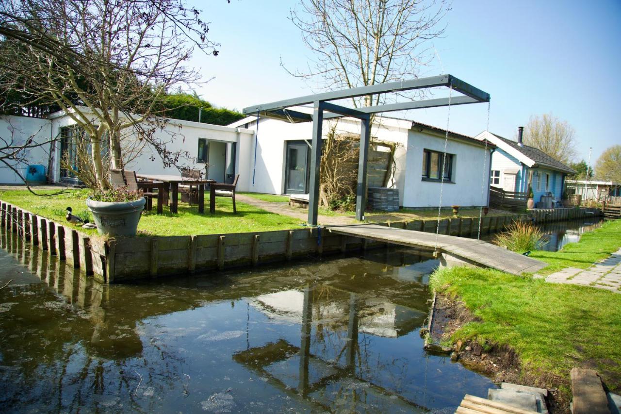 Bungalow Haarlem Amsterdam With Jacuzzi Vijfhuizen المظهر الخارجي الصورة