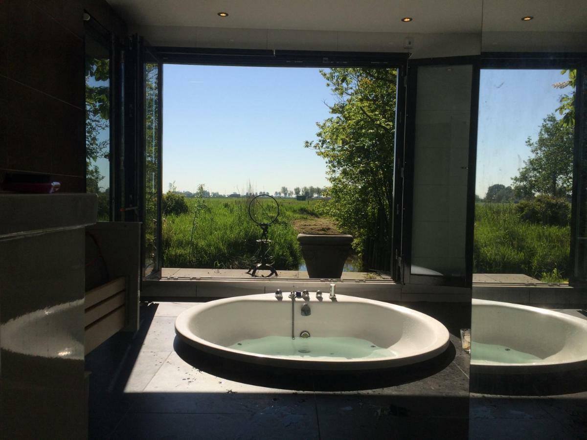 Bungalow Haarlem Amsterdam With Jacuzzi Vijfhuizen المظهر الخارجي الصورة