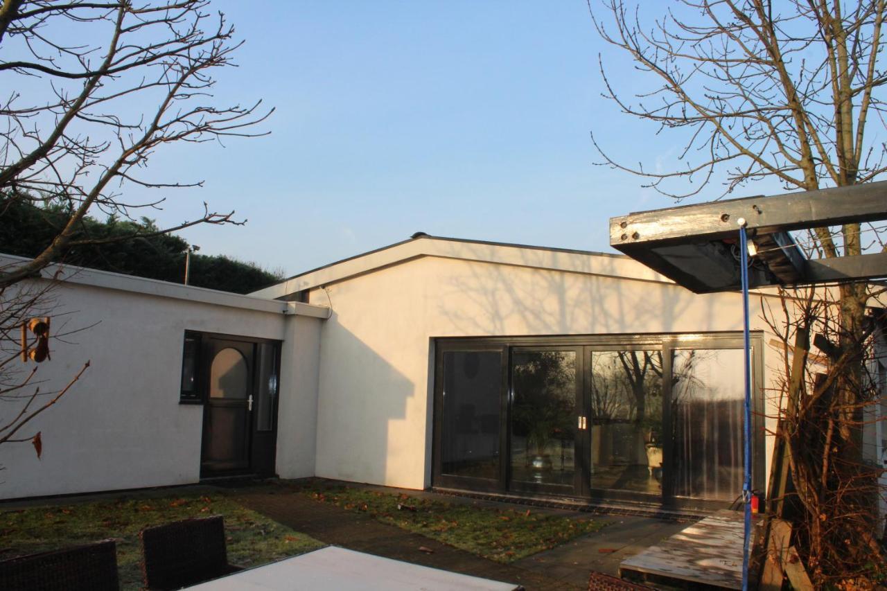 Bungalow Haarlem Amsterdam With Jacuzzi Vijfhuizen المظهر الخارجي الصورة